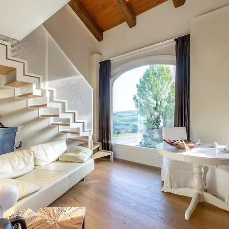 Διαμέρισμα Frames Relax *