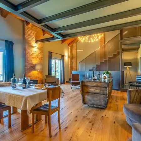 Διαμέρισμα Frames Relax