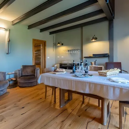 Frames Relax * La Morra