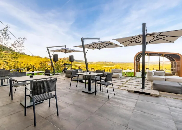 Frames Relax לה מורה